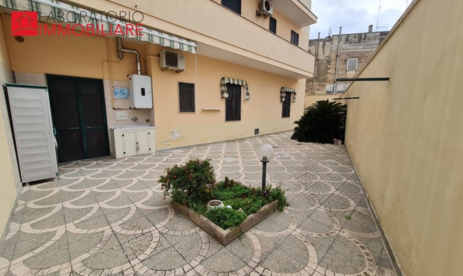 /public/fotoimmobili/002-img-20231103-wa0012.jpg.ashx?width=670&height=400&mode=crop