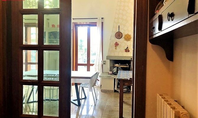 /public/fotoimmobili/008-6a6fe5b5-b5c5-427d-a715-d63081744408.jpg.ashx?width=670&height=400&mode=crop