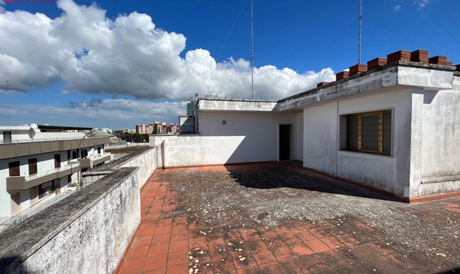 /public/fotoimmobili/013-4714ace1-d3af-4acd-b591-8f384642c7de.jpg.ashx?width=670&height=400&mode=crop