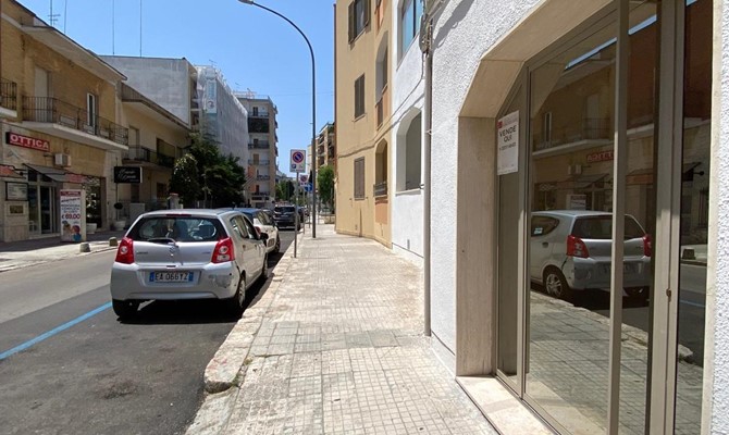 /public/fotoimmobili/1319496-0b691.jpg.ashx?width=670&height=400&mode=crop