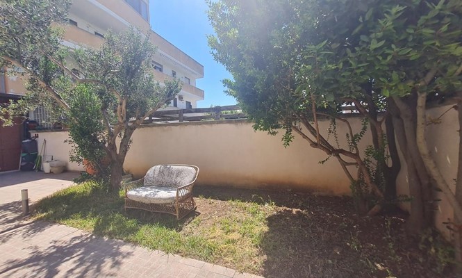 Appartamento in Vendita a Lecce - via  Antonio dell&# 39 - Leuca