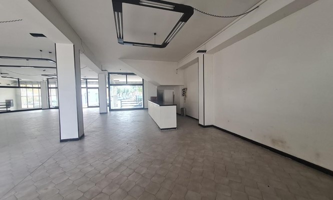 Laboratorio in Vendita a Lecce - via  Marco Basseo - Centro Storico