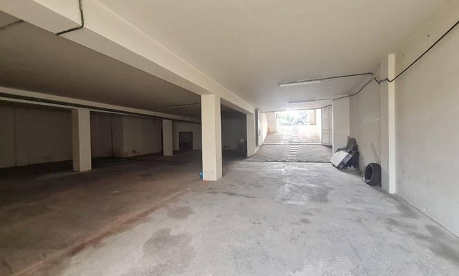 Laboratorio in Vendita a Lecce - via  Marco Basseo - Centro Storico
