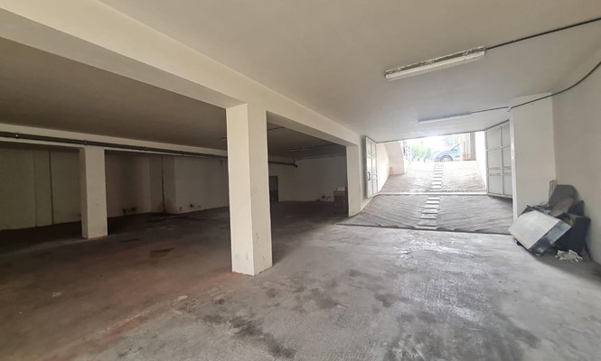 Laboratorio in Vendita a Lecce - via  Marco Basseo - Centro Storico