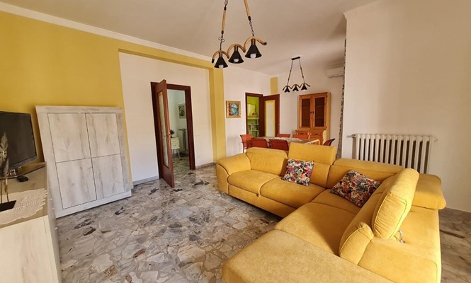 Villetta a schiera angolare in Vendita a Giorgilorio-Surbo - via  Silvio Pellico angolo via D&# 39