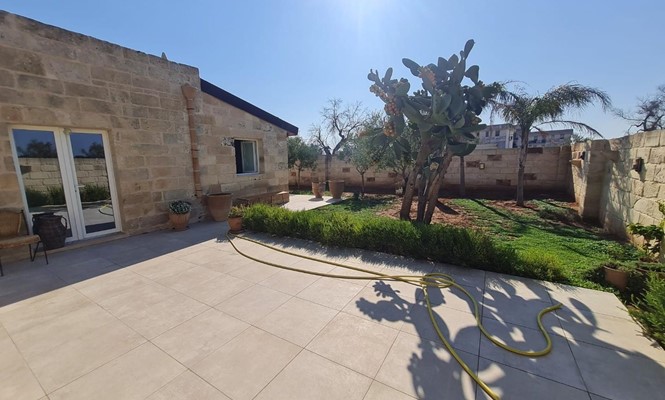 Appartamento in Vendita a Specchia - via  Guglielmo Marconi