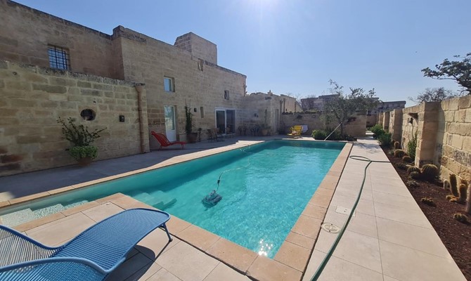 /public/fotoimmobili/1351671-u546w.jpg.ashx?width=670&height=400&mode=crop