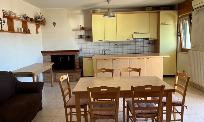 /public/fotoimmobili/1353447-3kfnkd66lqm.jpeg.ashx?width=670&height=400&mode=crop