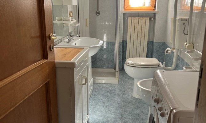 /public/fotoimmobili/1353447-h279vt.jpeg.ashx?width=670&height=400&mode=crop