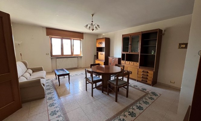 Appartamento in Affitto a Lecce - vle  Ugo Foscolo - Ariosto Mazzini