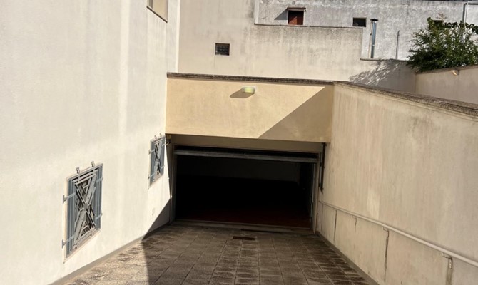 /public/fotoimmobili/1353447-onmy7ipc.jpeg.ashx?width=670&height=400&mode=crop