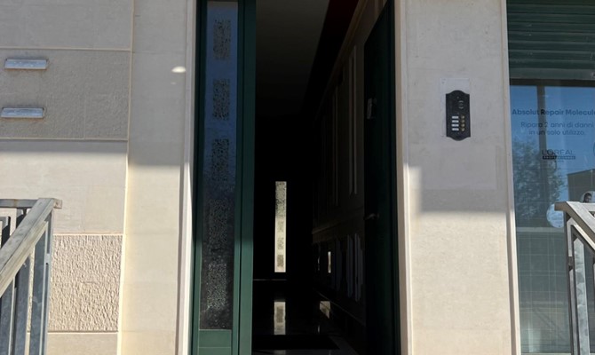 /public/fotoimmobili/1353447-xb9suk.jpeg.ashx?width=670&height=400&mode=crop