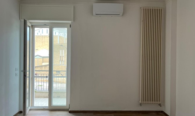 /public/fotoimmobili/1355589-1d5e51mj.jpg.ashx?width=670&height=400&mode=crop