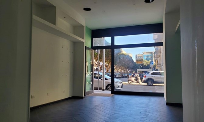 /public/fotoimmobili/1368808-3061bw.jpg.ashx?width=670&height=400&mode=crop