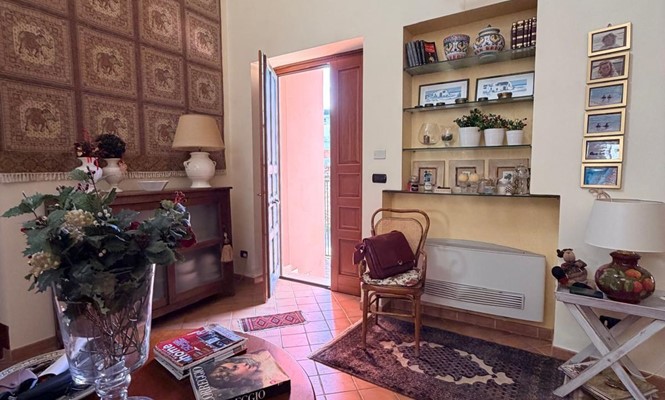 Casale in Vendita a Miggiano - via  Provinciale