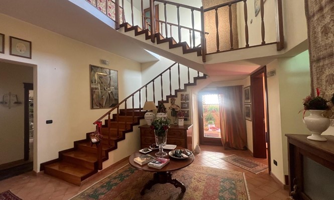 Casale in Vendita a Miggiano - via  Provinciale