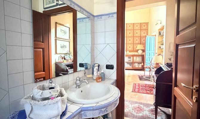 /public/fotoimmobili/1374678-xbv56px9.jpeg.ashx?width=670&height=400&mode=crop