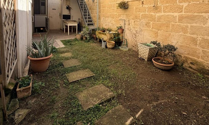 /public/fotoimmobili/1377581-lqxrqo21a79.jpg.ashx?width=670&height=400&mode=crop