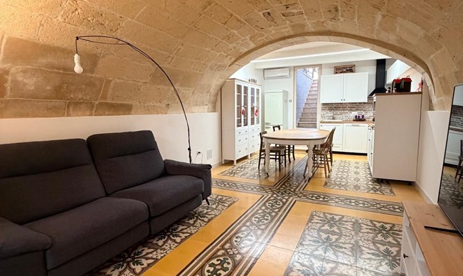 /public/fotoimmobili/1377581-ro6t75sh1.jpg.ashx?width=670&height=400&mode=crop