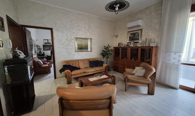 /public/fotoimmobili/1389886-s678yas.jpg.ashx?width=670&height=400&mode=crop