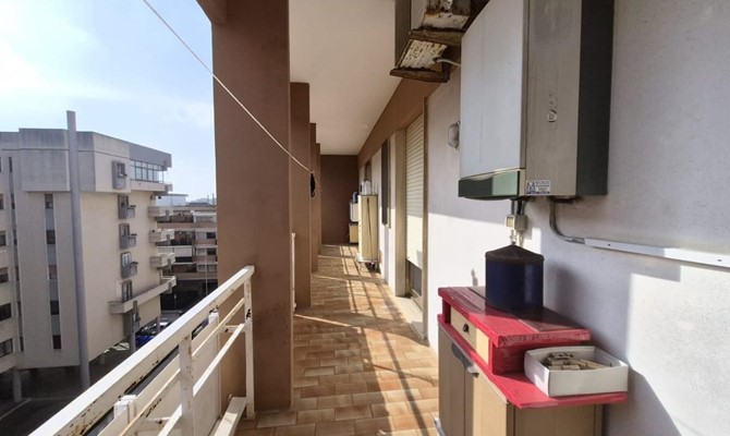 /public/fotoimmobili/1398971-2fn2cw646xc.jpg.ashx?width=670&height=400&mode=crop