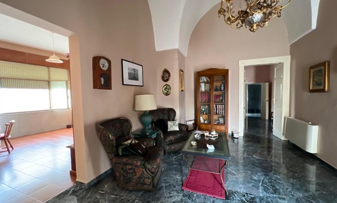 Appartamento in Vendita a Leverano - via M. Buonarroti