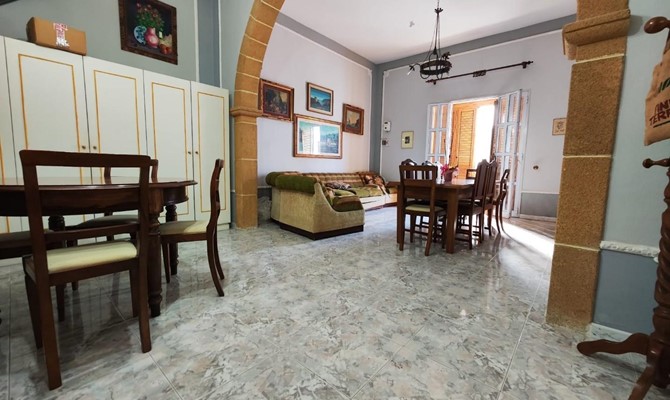 /public/fotoimmobili/1403237-m8v7ob39.jpg.ashx?width=670&height=400&mode=crop