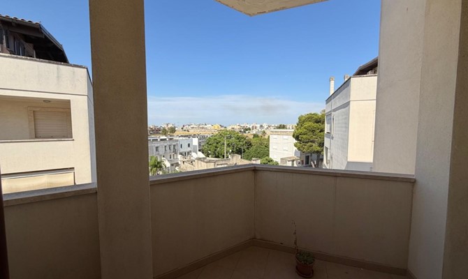 /public/fotoimmobili/1423673-nga9zd645a.jpg.ashx?width=670&height=400&mode=crop