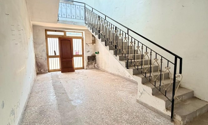 Appartamento in Vendita a Cavallino - via Caprarica