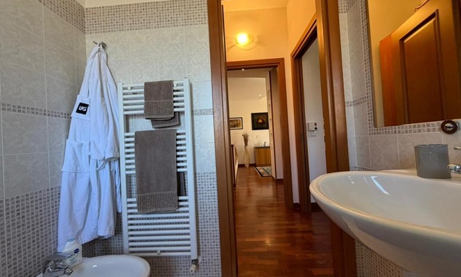 Ufficio in Vendita a Campi Salentina - via Pacinotti, Campi Salentina