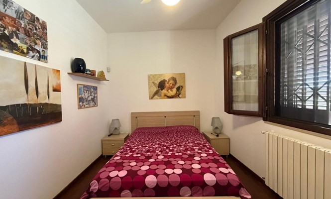 Ufficio in Vendita a Campi Salentina - via Pacinotti, Campi Salentina