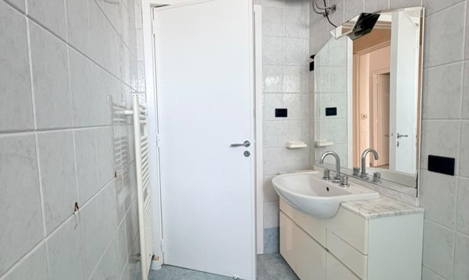 /public/fotoimmobili/1444943-hz831a.jpeg.ashx?width=670&height=400&mode=crop