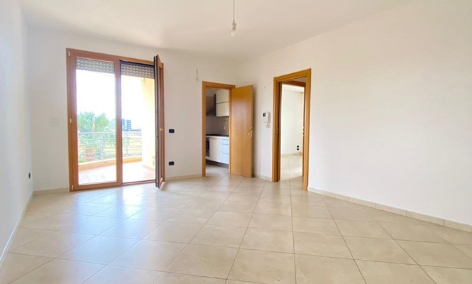 Magazzino in Vendita a Lecce - via Forlanini