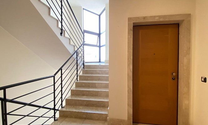 Magazzino in Vendita a Lecce - via Forlanini