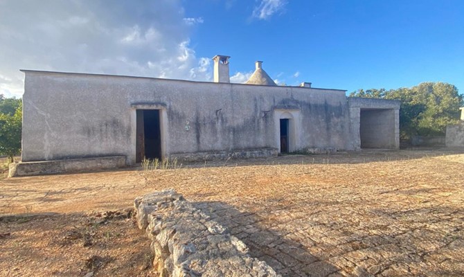 /public/immobili/000__foto_savio_trullo__8.jpg.ashx?width=670&height=400&mode=crop