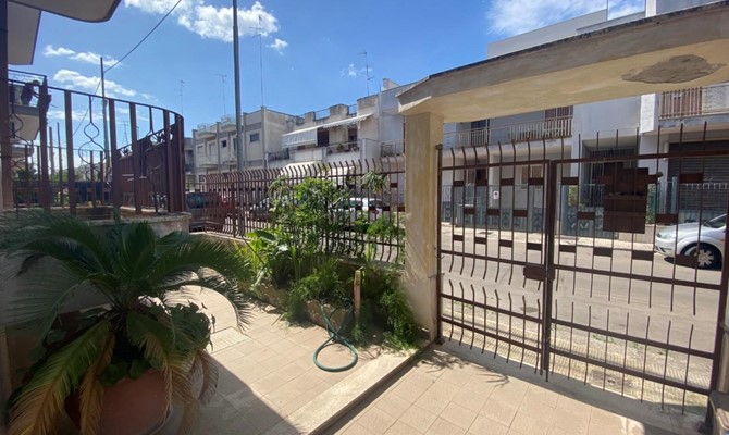 /public/immobili/1323109-vm64b6.jpg.ashx?width=670&height=400&mode=crop