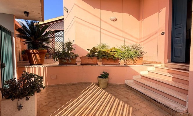 Casale in Vendita a Miggiano - via  Provinciale