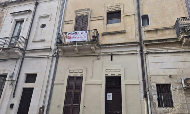 Appartamento in Vendita a Lecce - via  dei Calzaioli - Stazione