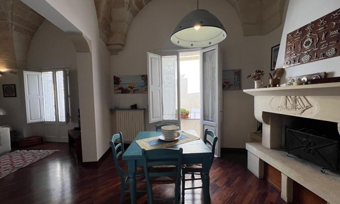 Stabile/palazzo in Vendita a Copertino -  Storico